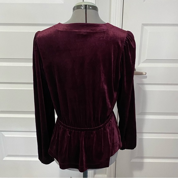 Loft wrap style velvet top - Picture 3 of 4